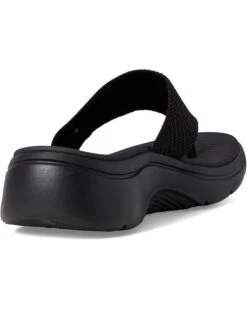 SKECHERS Performance Arch Fit 2.0 Quick-Dry 3-Pt | Sandals 14 SKECHERS Performance Arch Fit 2.0 Quick-Dry 3-Pt | Sandals -Shoe Vogue Shop 617vN9NHT5L. AC SR736920