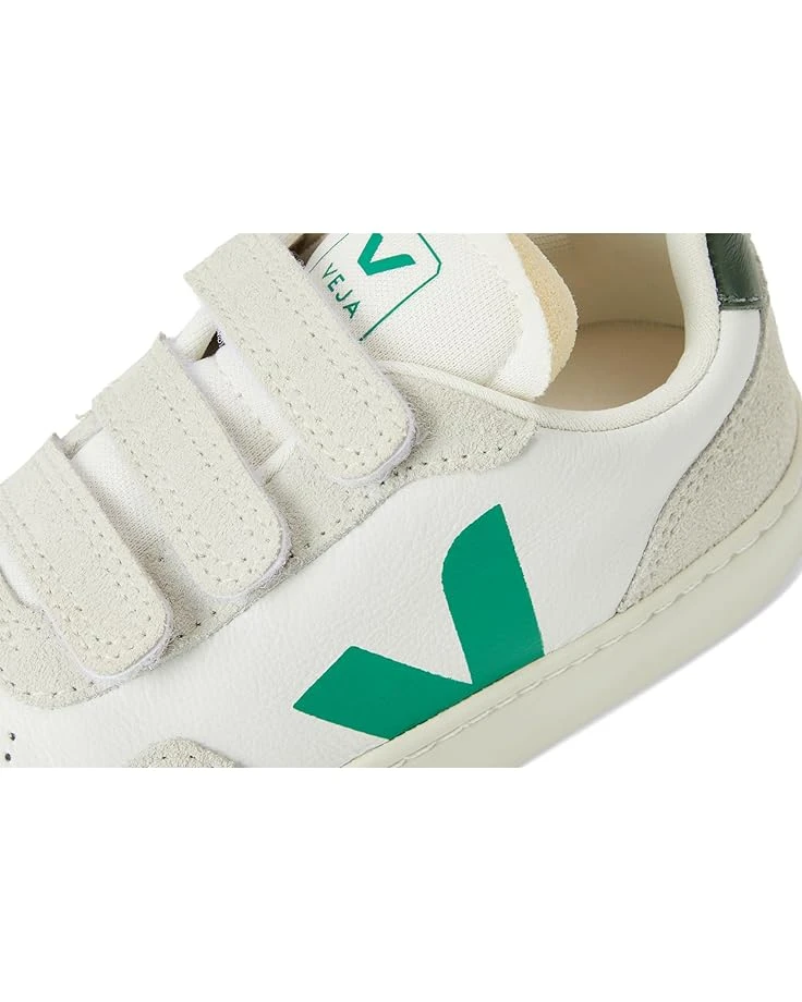 VEJA Kids Small V-90 Origanically Traced Leather (Little Kid/Big Kid) | Sneakers & Athletic Shoes 8 VEJA Kids Small V-90 Origanically Traced Leather (Little Kid/Big Kid) | Sneakers & Athletic Shoes - Image 6