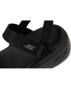 SKECHERS Performance Arch Fit 2.0 Finished Knit Quarter Strap | Sandals -Shoe Vogue Shop 71hl4Y3QfhL. AC SR736920