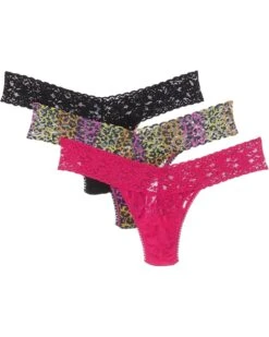 Hanky Panky Signature Lace Low Rise Thong 3-Pack | Underwear & Intimates