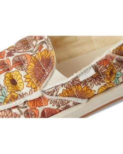 Sanuk Donna Floral Quilt | Flats -Shoe Vogue Shop 81TwfkzrIWL. AC SR736920