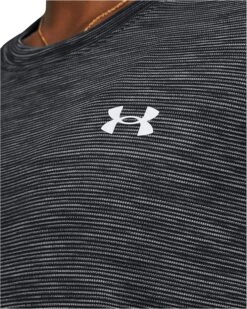 Under Armour Tech Textured Short Sleeve Crew | Shirts & Tops -Shoe Vogue Shop 91GRzpWHWoL. AC SR736920